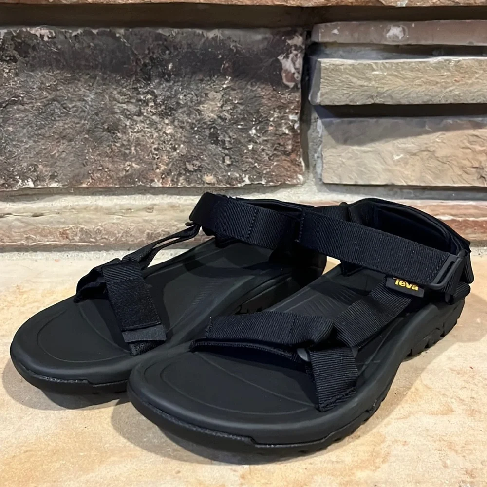 Teva Hurricane XLT2 Black Outdoor Hiking Sandals - Picture 1 of 14